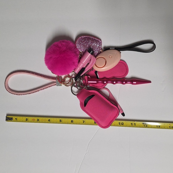 Safety Keychain Pinks - Picture 7 of 7